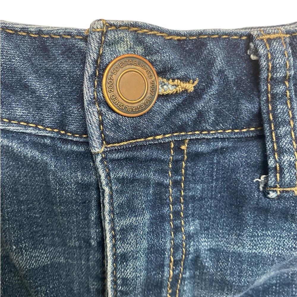SO Curvy High-Rise Denim Shorts | Size 7 / 28 - Picture 3 of 4